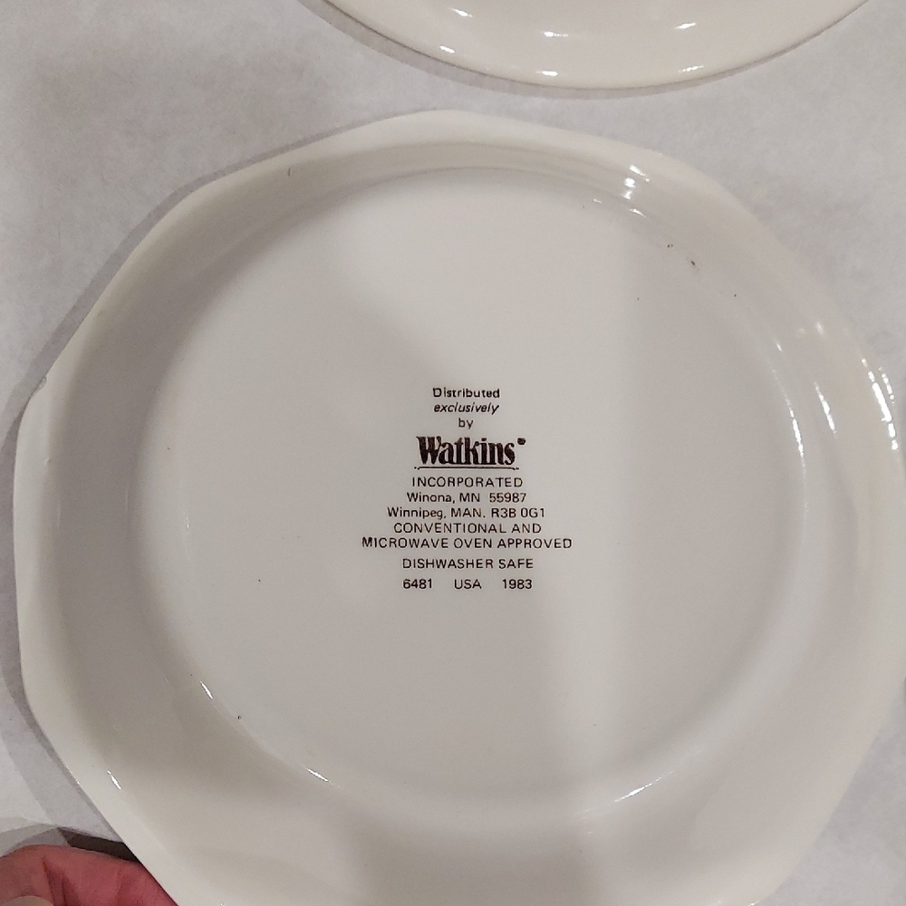 Watkins Mexican Sombrero Pie Dish - Picture 2 of 2